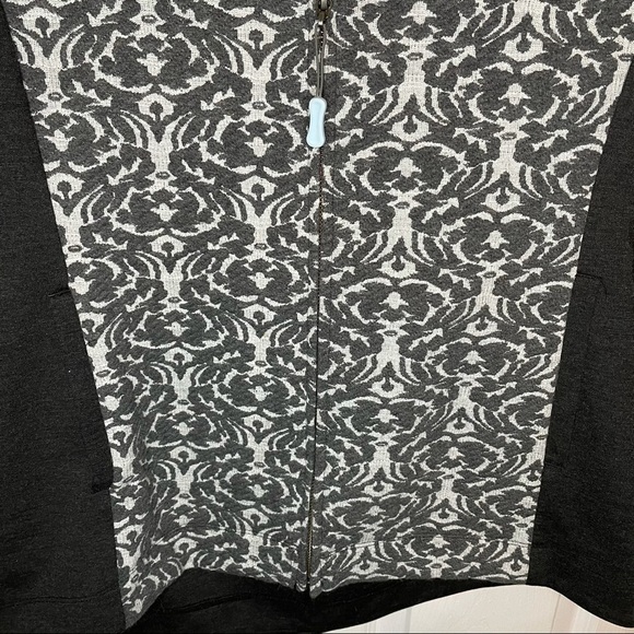 ANTHROPOLOGIE Pure + Good Tara Zip Up Grey Hooded Sweater small - Picture 3 of 7